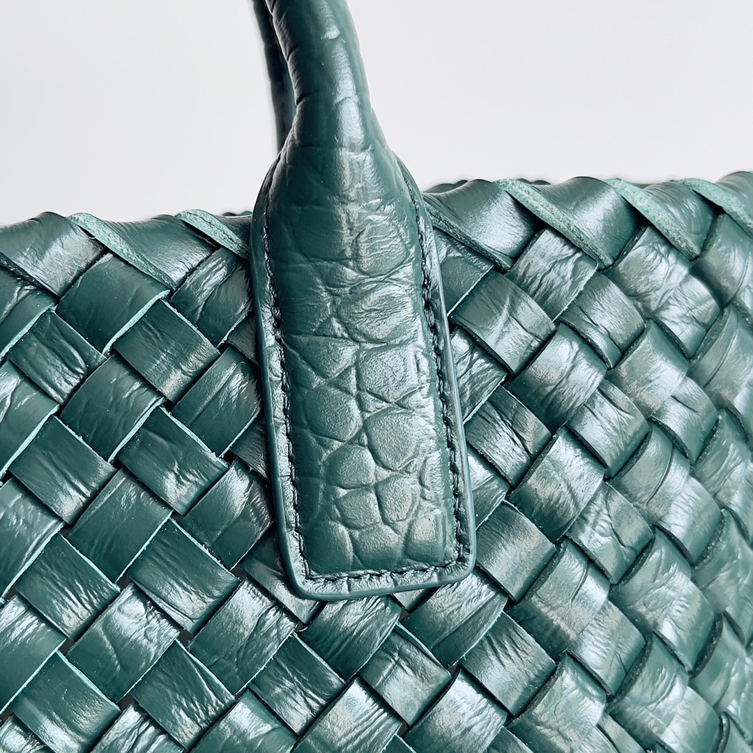 Bottega Veneta Shopping Bags